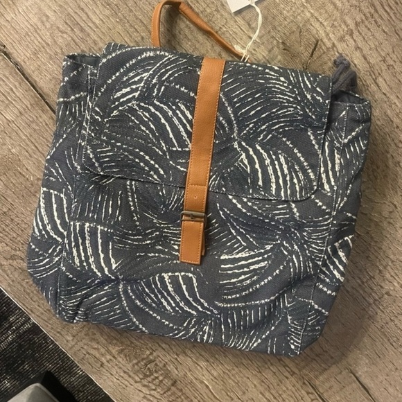 Lu & Elle Paradise Backpack & Wallet. main image 9
